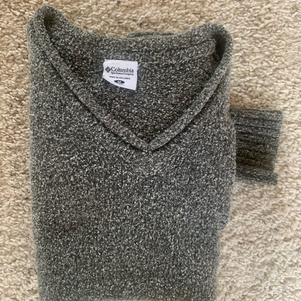 Y2K Columbia fleece sweater